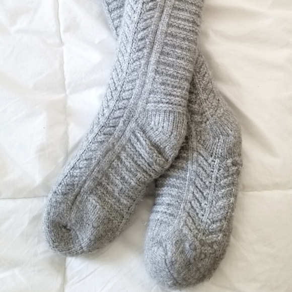 Indigo Reading Socks - Picture 1 of 3
